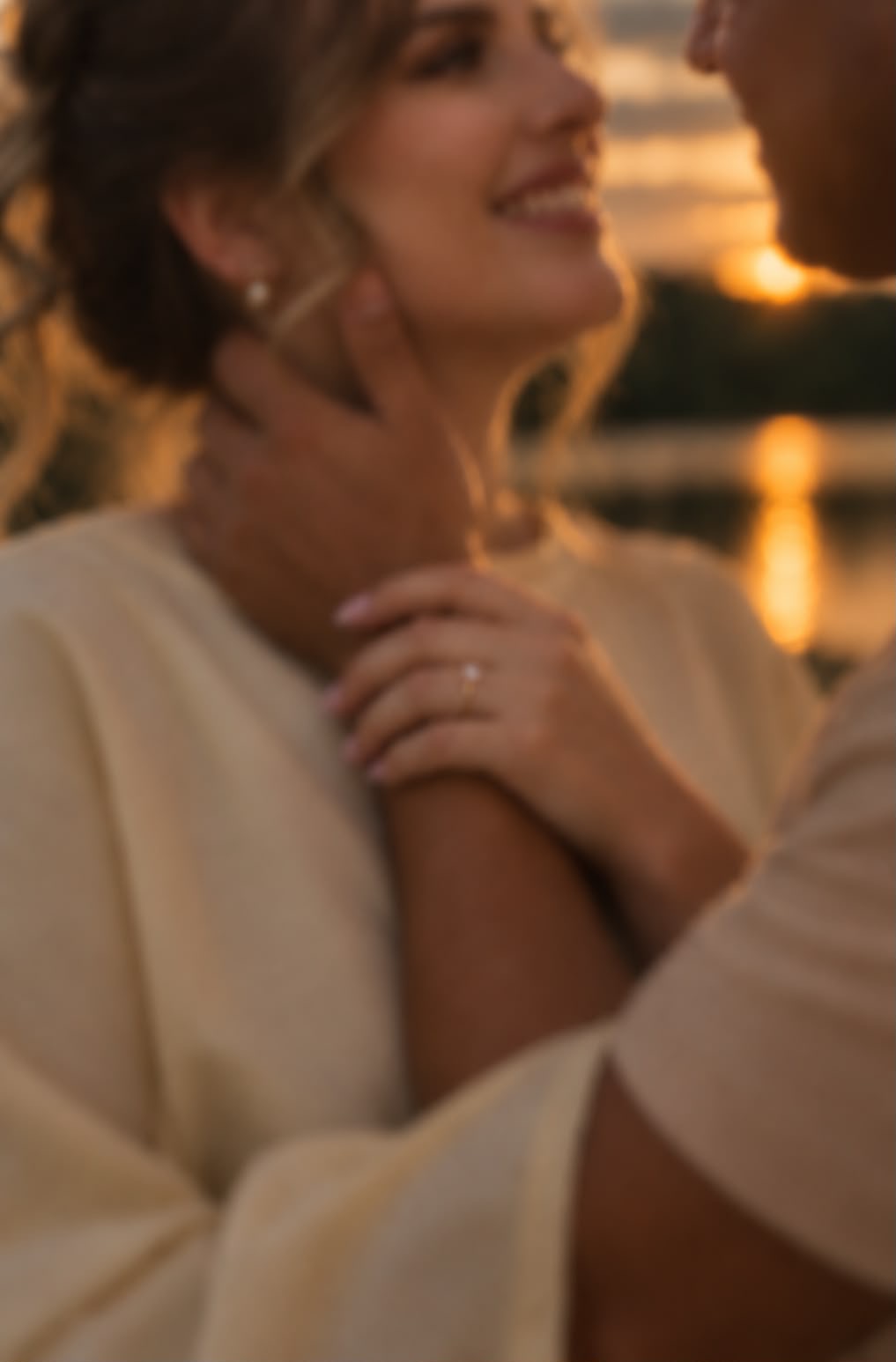 Um momento de carinho entre Hanna e Phelipe